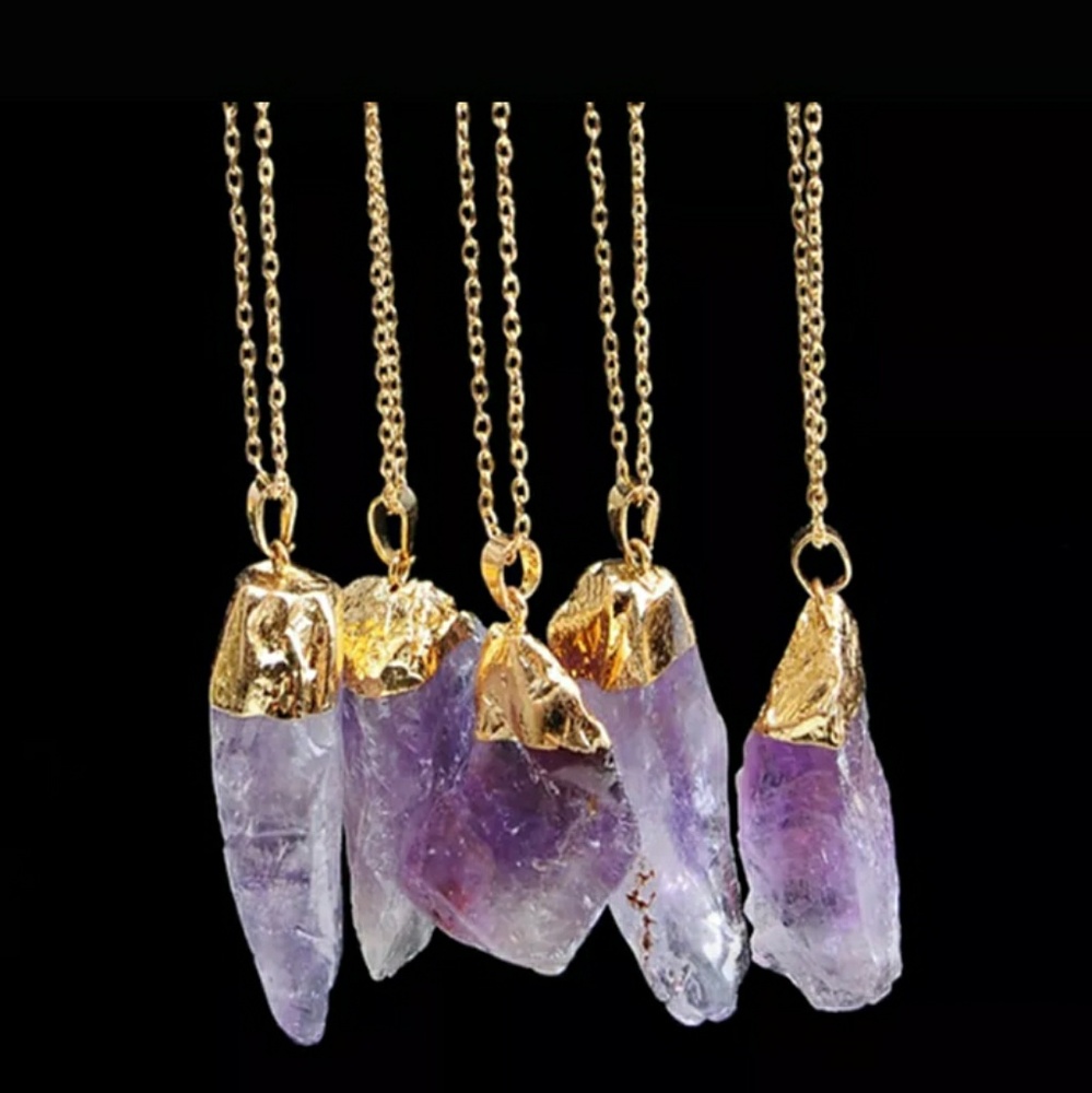 NEW! NATURAL CUT CRYSTAL CHAKRA NECKLACE